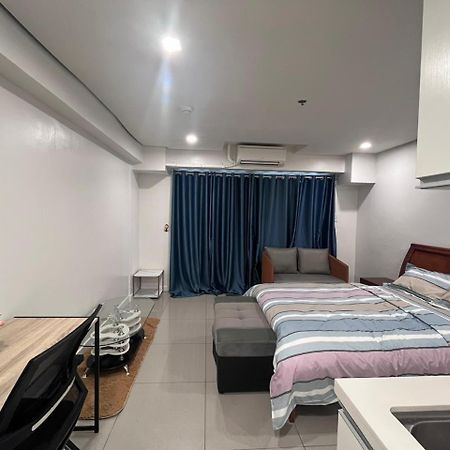 Sapphire Seaview Park Aparthotel Manila Exteriör bild
